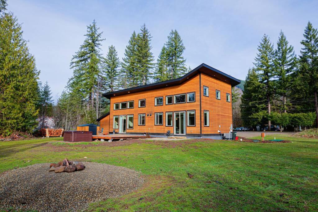 Newly Built Modern Chalet Duplex - 2 Mount Hood Village Exteriör bild