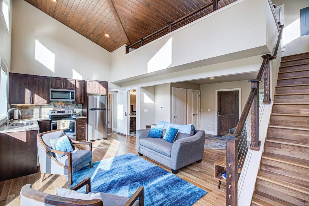 Newly Built Modern Chalet Duplex - 2 Mount Hood Village Exteriör bild